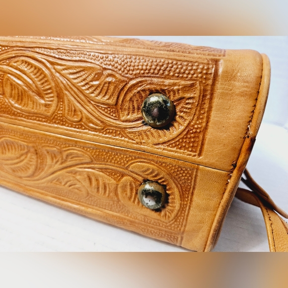 Vintage Avelar's Tooled Leather handbag - Picture 16 of 16